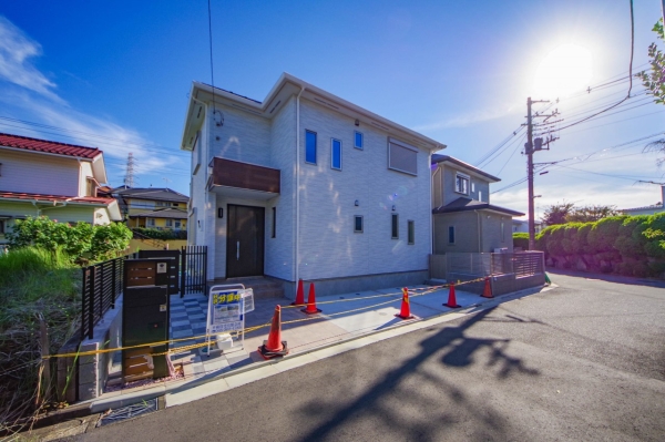 横浜市瀬谷区阿久和東１丁目　中古一戸建て