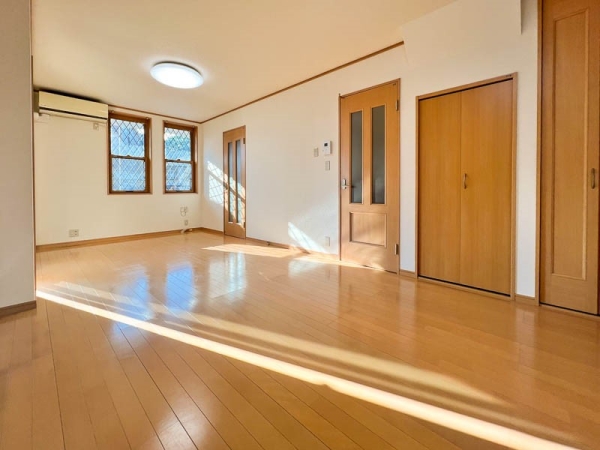 茅ヶ崎市室田１丁目の中古一戸建て
