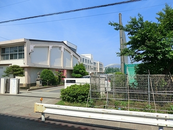 藤沢市菖蒲沢　新築一戸建て(藤沢市立秋葉台小学校)