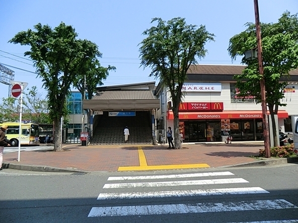 藤沢市本藤沢３丁目　新築一戸建て(小田急江ノ島線「善行」駅)