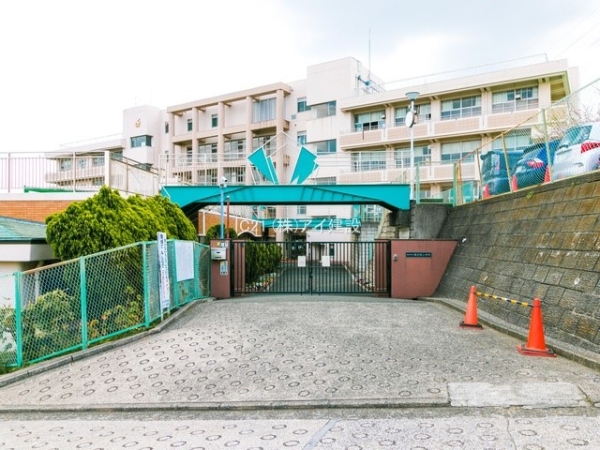 プランヴェール東戸塚(横浜市立権太坂小学校)