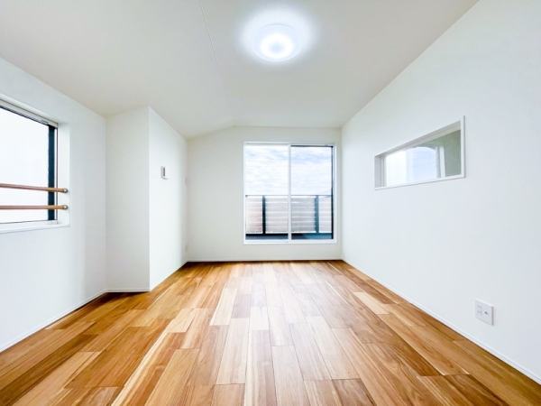 逗子市久木８丁目　新築一戸建て