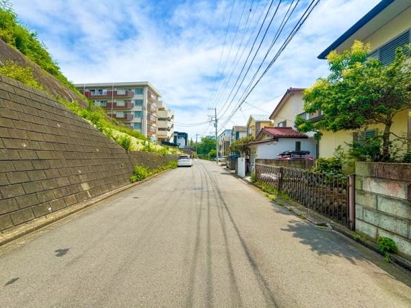 横浜市港南区日野中央３丁目　中古一戸建て