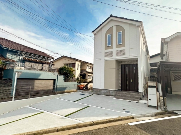 横浜市鶴見区梶山２丁目　新築一戸建て