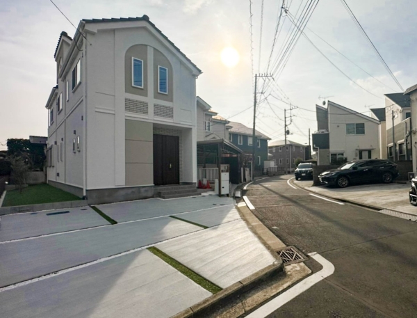 横浜市鶴見区梶山２丁目　新築一戸建て