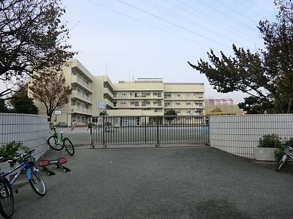 横浜市保土ケ谷区狩場町 新築一戸建て(横浜市立瀬戸ヶ谷小学校)
