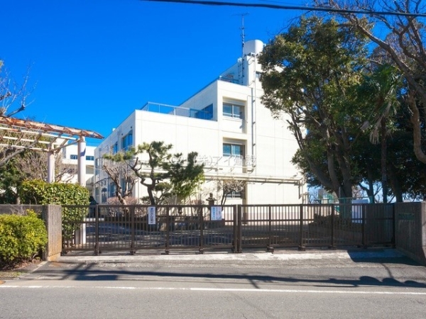横浜市保土ケ谷区狩場町 新築一戸建て(横浜市立岩崎中学校)