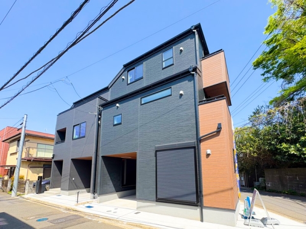 横浜市西区北軽井沢　新築一戸建て