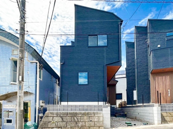 藤沢市善行２丁目　新築一戸建て