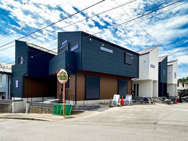 藤沢市善行２丁目　新築一戸建て