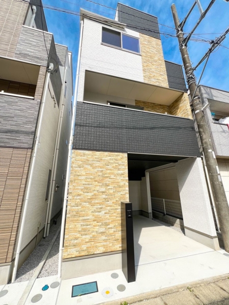 川崎市高津区久末　新築一戸建て