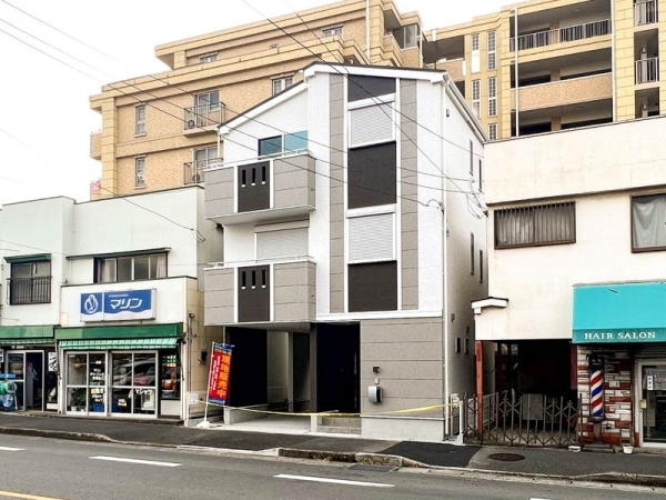 横浜市磯子区岡村８丁目　新築一戸建て