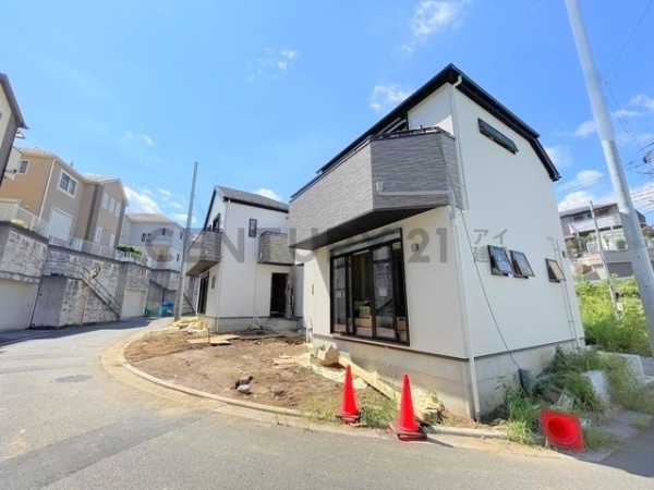 横浜市緑区長津田２丁目　新築一戸建て