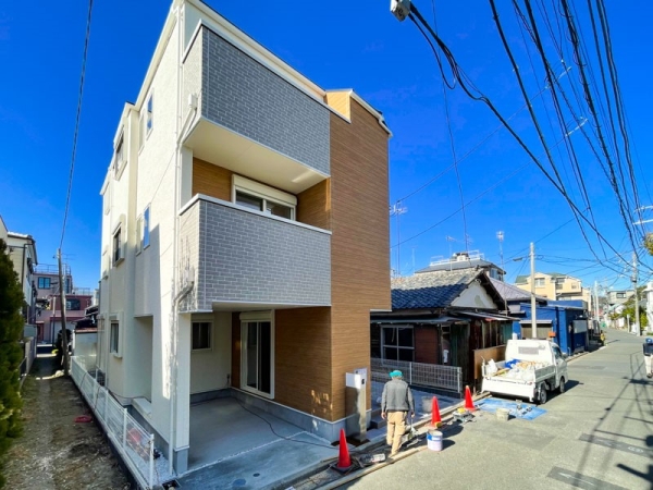 横浜市金沢区町屋町　新築一戸建て