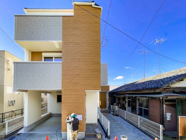 横浜市金沢区町屋町　新築一戸建て