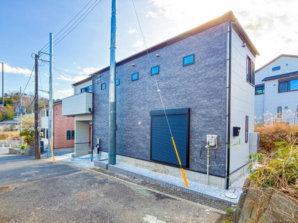 横浜市戸塚区戸塚町　新築一戸建て