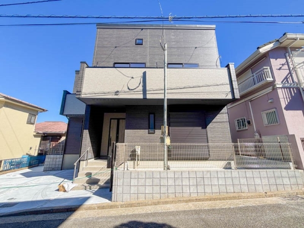 横浜市戸塚区平戸町　新築一戸建て