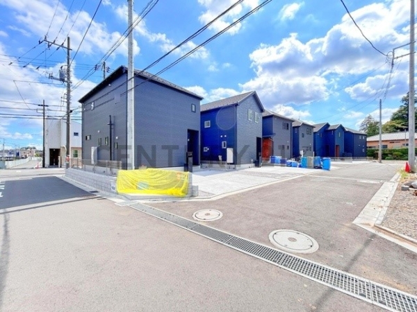 川崎市麻生区片平４丁目　新築一戸建て