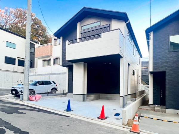 横浜市緑区霧が丘２丁目　新築一戸建て