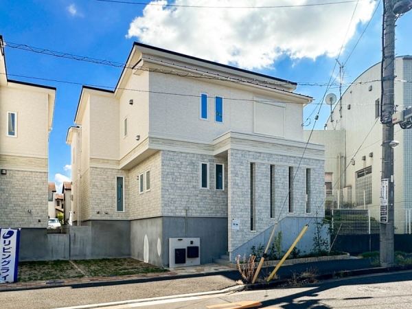 横浜市緑区十日市場町　新築一戸建て