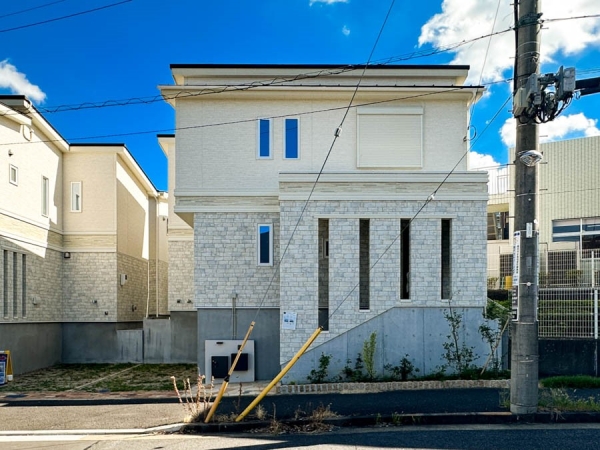 横浜市緑区十日市場町　新築一戸建て