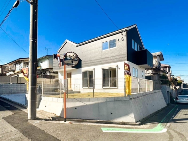 横浜市栄区亀井町　新築一戸建て