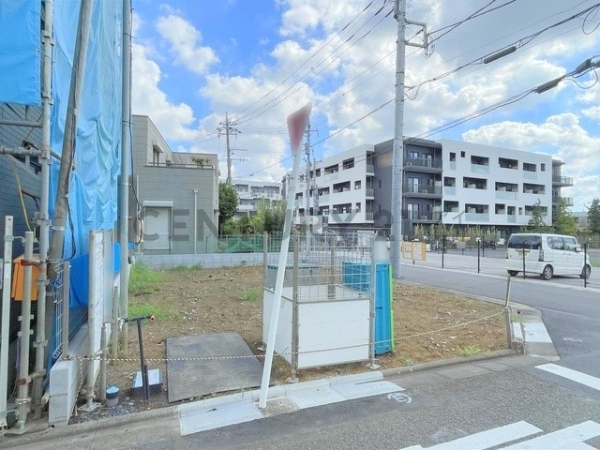 川崎市高津区蟹ケ谷　新築一戸建て