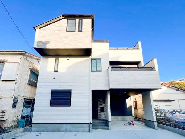 横浜市中区本牧元町　新築一戸建て