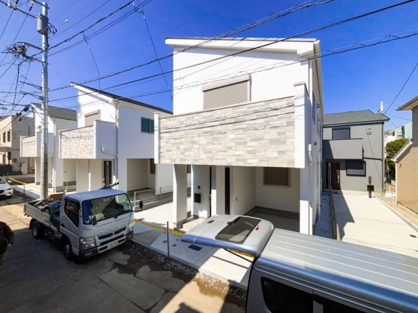 横浜市磯子区中原２丁目　新築一戸建て