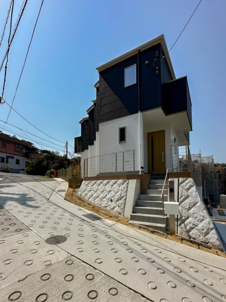 鎌倉市笛田３丁目　新築一戸建て