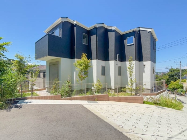 鎌倉市笛田３丁目　新築一戸建て
