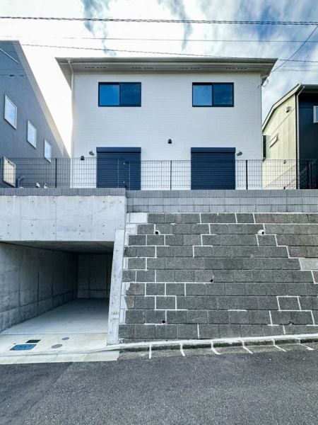 横浜市金沢区釜利谷西１丁目　新築一戸建て