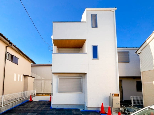 横浜市南区永田東２丁目　新築一戸建て