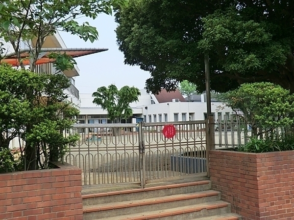 逗子市久木８丁目　新築一戸建て(かまくら幼稚園)