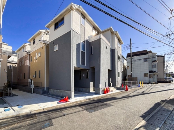 川崎市高津区千年　新築一戸建て