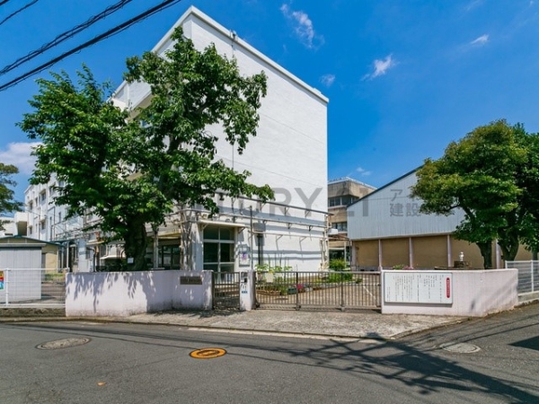 横浜市神奈川区中丸 新築一戸建て(横浜市立斎藤分小学校)