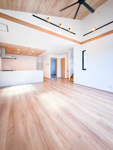 藤沢市片瀬３丁目　新築一戸建て