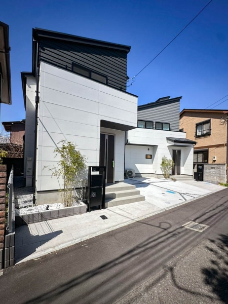 藤沢市片瀬３丁目　新築一戸建て