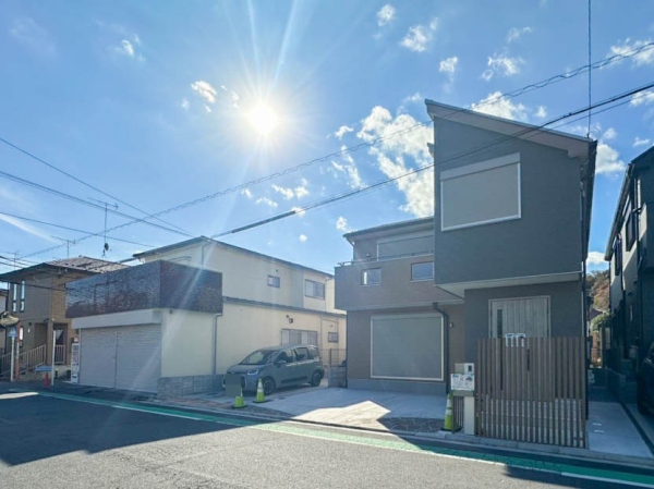 横浜市港北区大曽根台　新築一戸建て