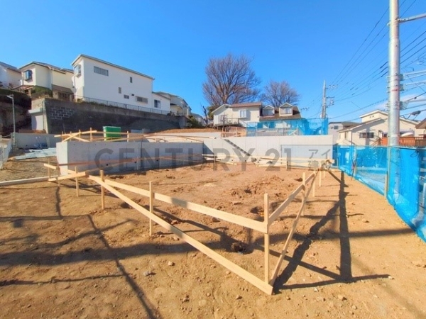 川崎市宮前区東有馬２丁目　新築一戸建て