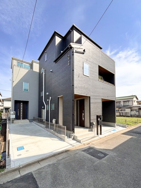 大和市中央５丁目　新築一戸建て