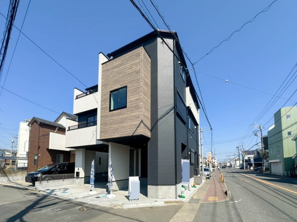 茅ヶ崎市出口町　新築一戸建て