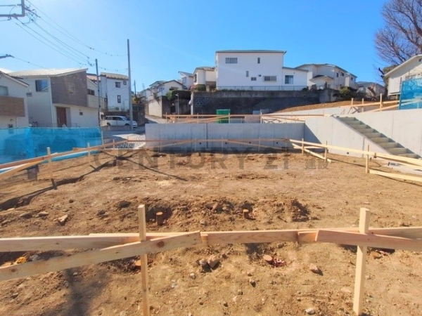 川崎市宮前区東有馬２丁目　新築一戸建て