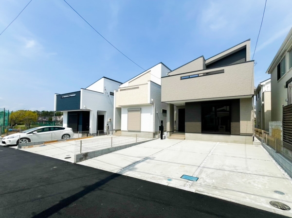 藤沢市本鵠沼４丁目　新築一戸建て
