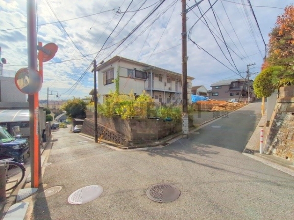 横浜市金沢区富岡東１丁目　新築一戸建て