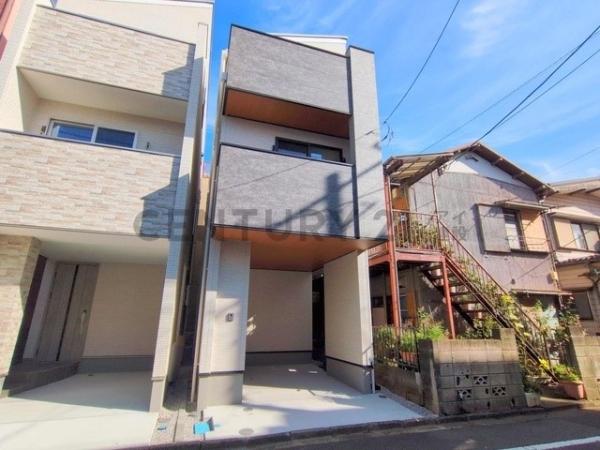 川崎市幸区古市場２丁目　新築一戸建て