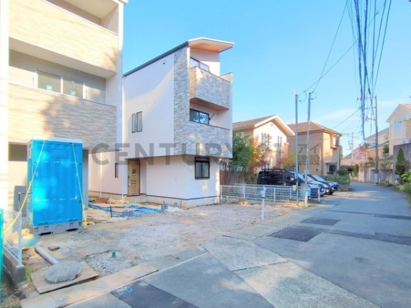 川崎市高津区上作延５丁目　新築一戸建て