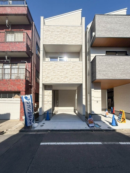 川崎市幸区古市場２丁目　新築一戸建て