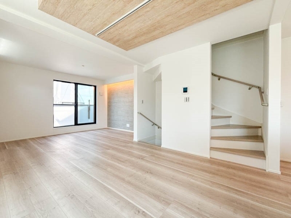 横浜市中区本牧元町　新築一戸建て
