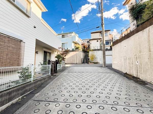 横浜市港北区篠原町　新築一戸建て